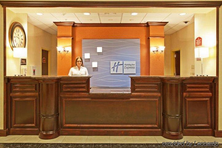 ホリデイ イン エクスプレス ホテル&スイーツ スプリング ヒル スプリングヒル インテリア 写真